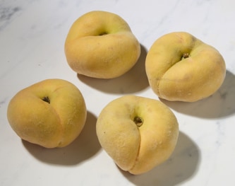 Family Tree Farms Peach Pie Yellow Heirloom Peaches